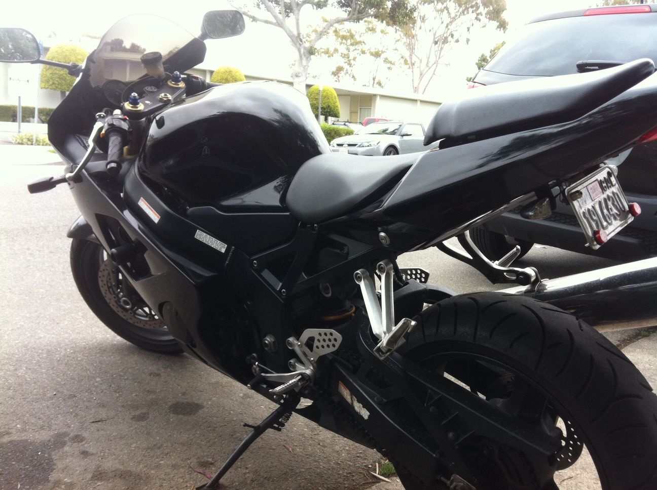2005 gsxr 750 fairings